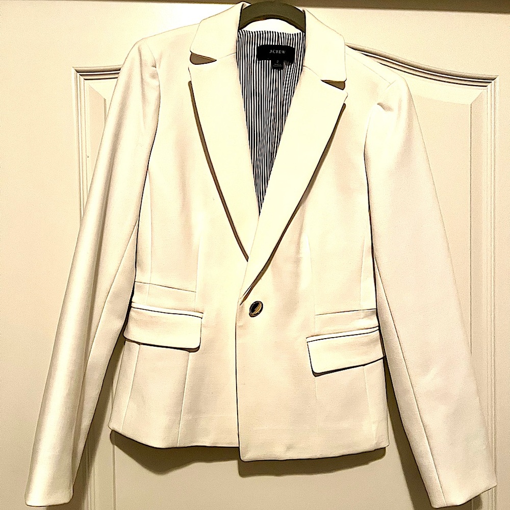 J. Crew ivory blazer with back pleats.  Size 2.
